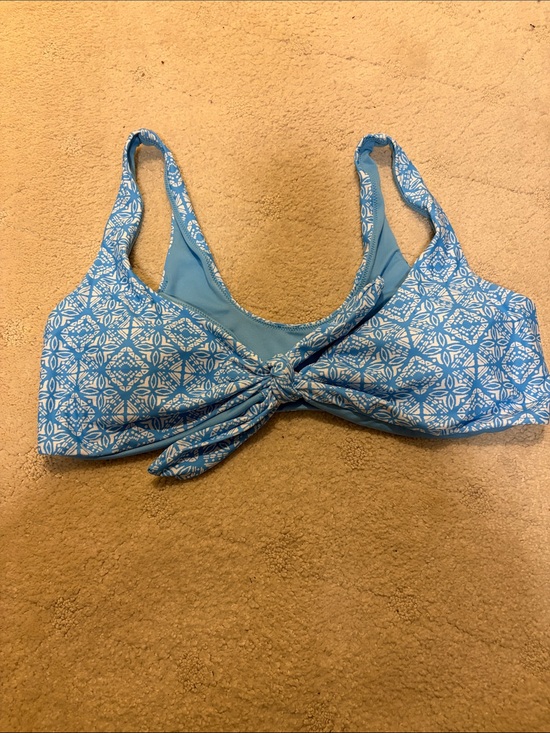 O'Neill Other - New without Tags O’Niell Super Soft Light Blue Patterned Tie-Front Bikini Top XL